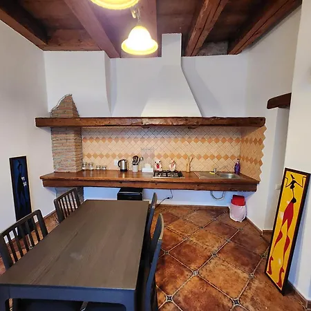 Old Apartman